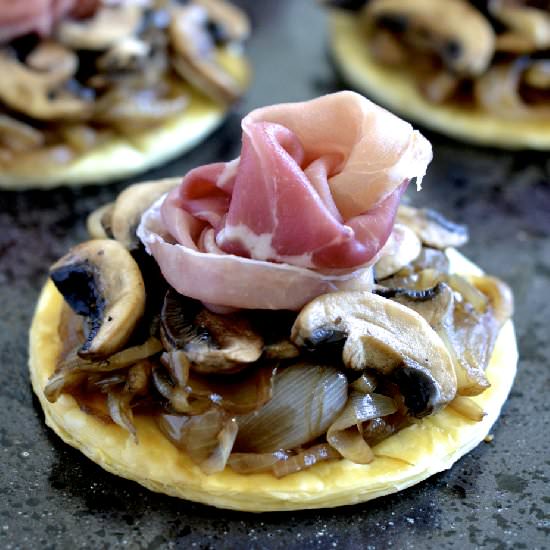 Puff Pastry Tartelettes - Recipe photo by NotEnoughCinnamon