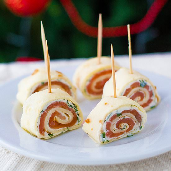 Pancakes with Smoked Salmon - Recipe photo by Licuta Marin