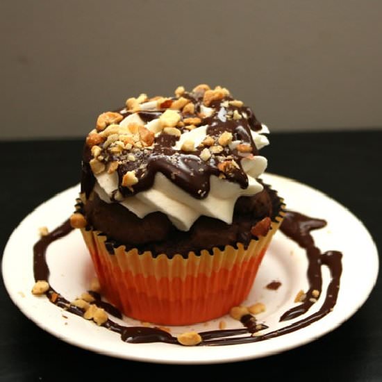 Chocolate Cupcakes - Recipe photo by newlywedsurvival