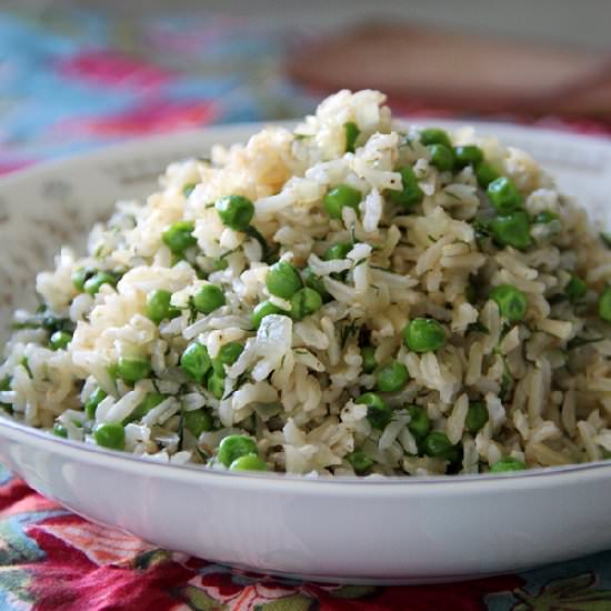 Brown Rice Pilaf with Peas and Dill - Recipe photo by K.abc