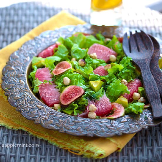 Pink Grapefruit & Avocado Salad - Recipe photo by aapplemint