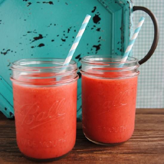 Slushy & Fruit Blender Punch - Recipe photo by shakentogether
