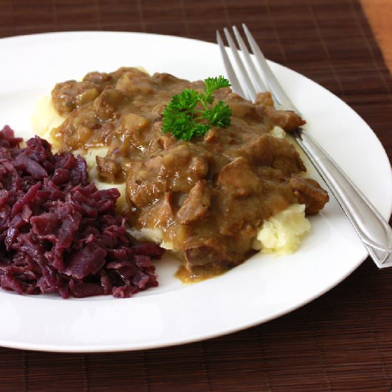 Hachee (Dutch Beef and Onion Stew) - Recipe photo by daringgourmet