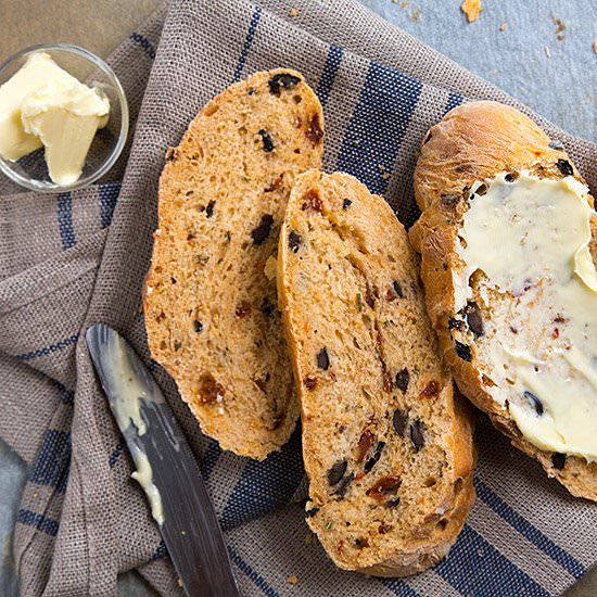 Olive-Tomato-Bread - Recipe photo by strudelandcream