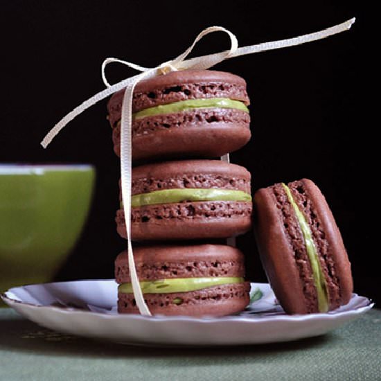 Chocolate Creme de Menthe Macarons - Recipe photo by JuniperCakery