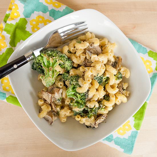 Macaroni & Cheeze (Vegan) - Recipe photo by SpachetheSpatula