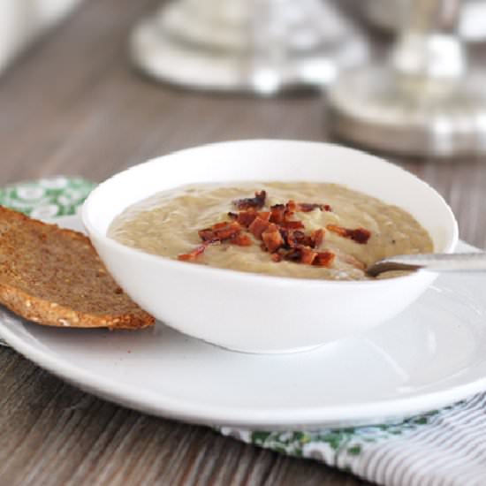 Potato Leek Cauliflower Soup - Recipe photo by asunshinyday