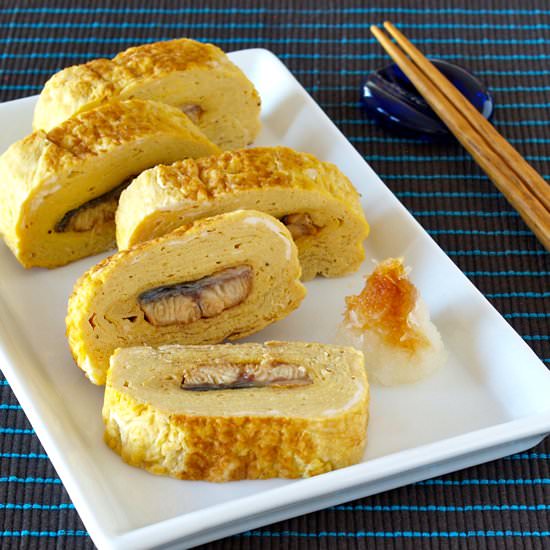 Umaki Japanese Eel Rolled Omelette - Recipe photo by ochikeron