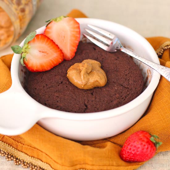 Skinny Chocolate PB Microwave Cake - Recipe photo by dessertswithbenefits