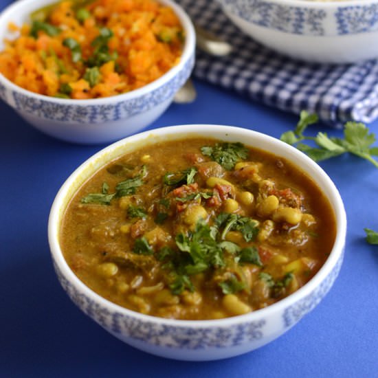 Black Eyed Bean KUzhambu - Recipe photo by Padhuskitchen