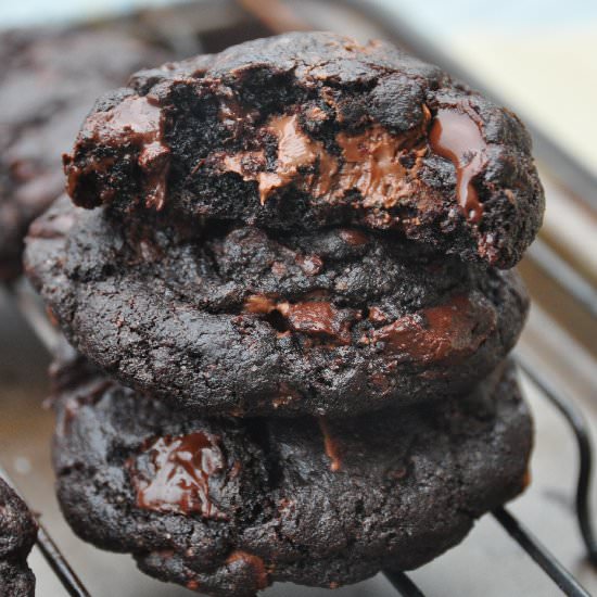 Nutella Stuffed Chocolate Cookies - Recipe photo by hotchocolatehits
