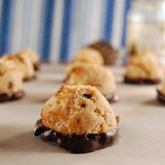 (GF+V) Chocolate Coconut Cookies - Recipe photo by MargaritasInTheRain