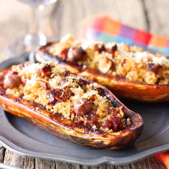 Stuffed Honeyboat Delicata - Recipe photo by Mathilda Motte