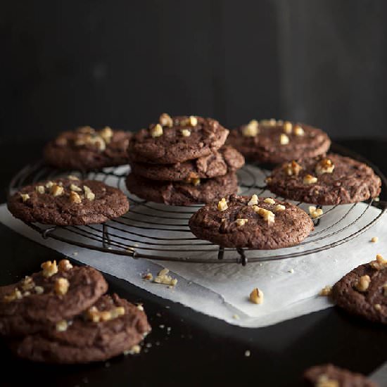 Chocolate walnut brownie cookie - Recipe photo by drizzleanddip