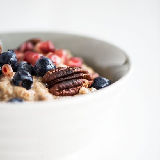 Fruit & Nut Oatmeal - Recipe photo by relleomein