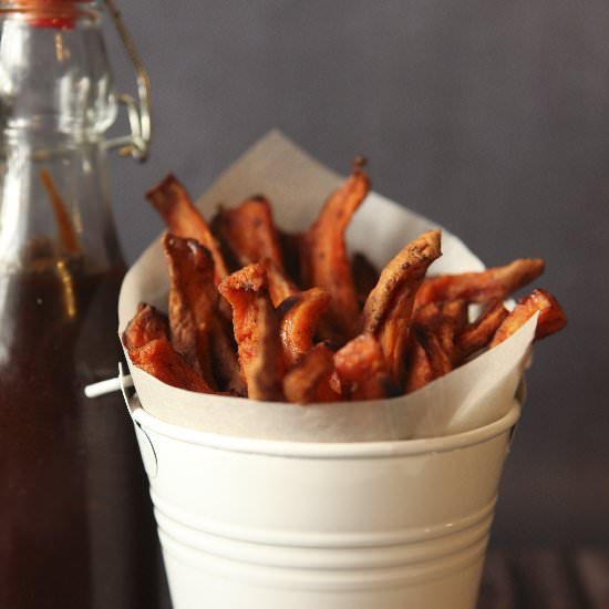 Chili Sweet Potato Fries - Recipe photo by The Skinny Pear