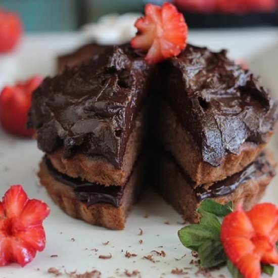 Chocolate Cake with Icing - Recipe photo by Gday Souffle