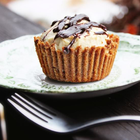 Mini Peanut Butter Pie - Recipe photo by Good Kind of Crazy