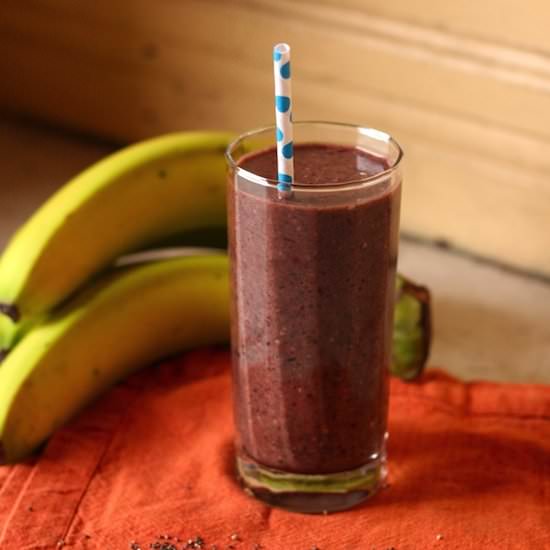 Vegan Powerfood Smoothie - Recipe photo by thedandylife