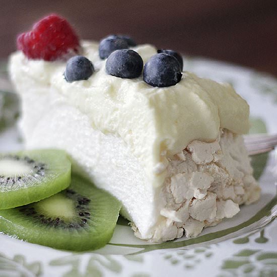 Pavlova - Recipe photo by globaltable