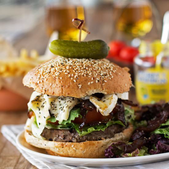 Saba Rocks' St. Bart's Burger - Recipe photo by foolproofliving.com