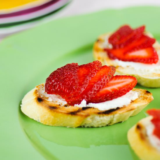 Strawberry Tartine - Recipe photo by KitchenConundrum