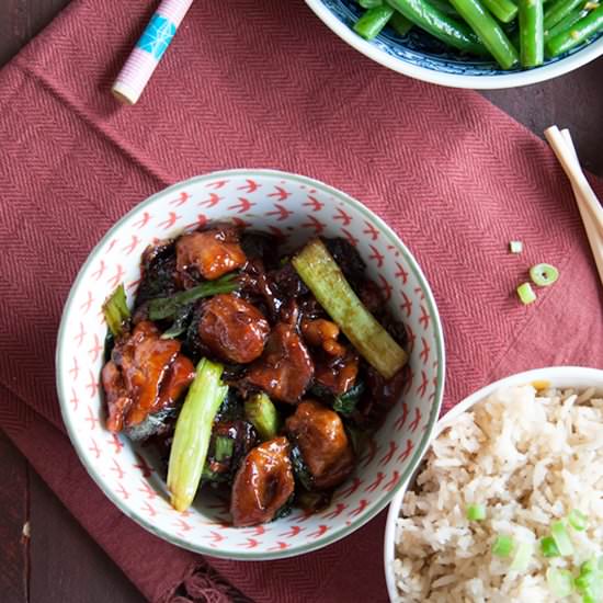 Sanbeiji – Three Cup Chicken - Recipe photo by InMyRedKitchen