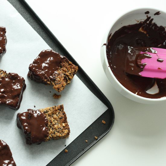 Sticky Ginger Flapjacks - Recipe photo by ScaredyCatKitchen