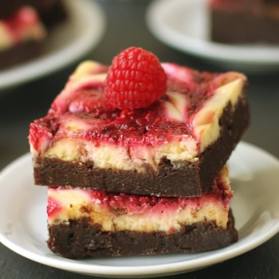 Raspberry Cheesecake Brownies - Recipe photo by texanerin