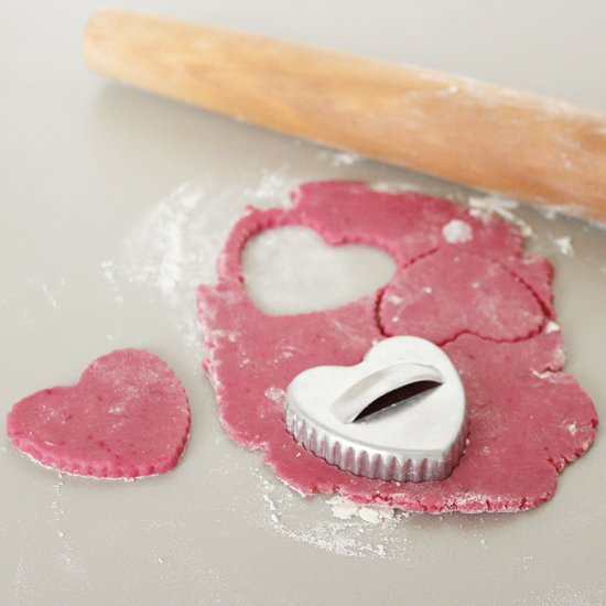 Dye-Free Pink Sugar Cookies - Recipe photo by ExpHome