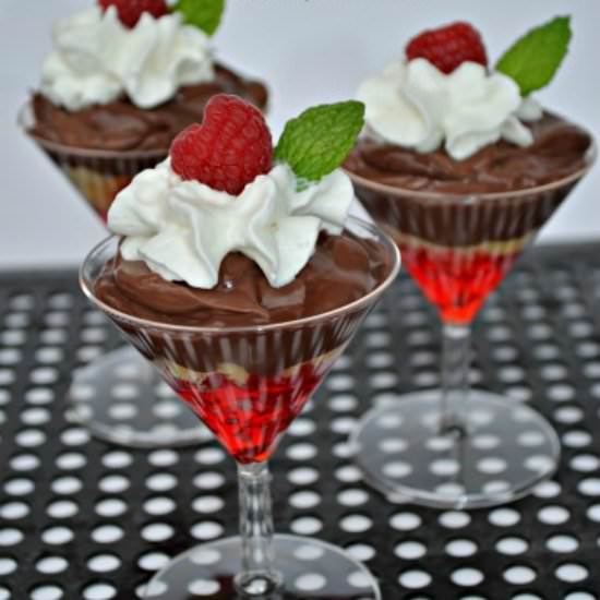 QUICK AND EASY VALENTINES DESSERT - Recipe photo by AThriftyMom