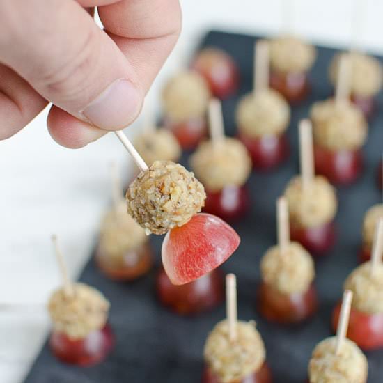 Blue Cheese Walnut and Grape Canapé - Recipe photo by The Endless Meal