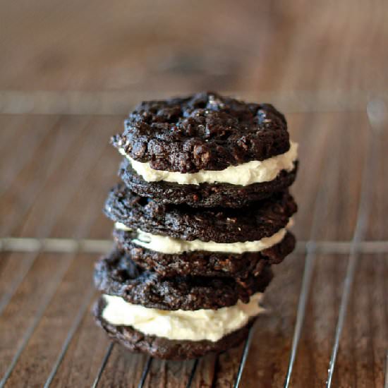 Chocolate Oatmeal Cream Pies - Recipe photo by Kitchen Treaty