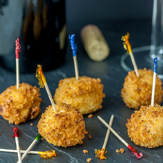 Croquetas de Jamon y Pollo - Recipe photo by Ethnic Spoon