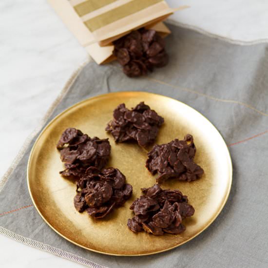 Chocolate Cornflake Clusters - Recipe photo by aidamollenkamp