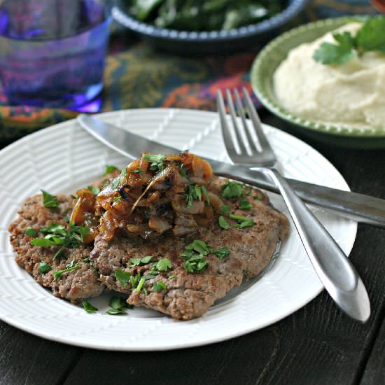 How To Cook Cube Steak - Recipe photo by EverydayMaven
