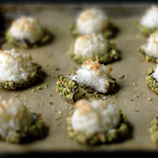 Chocolate-Dipped Amaretto Macaroons - Recipe photo by alocalchoice
