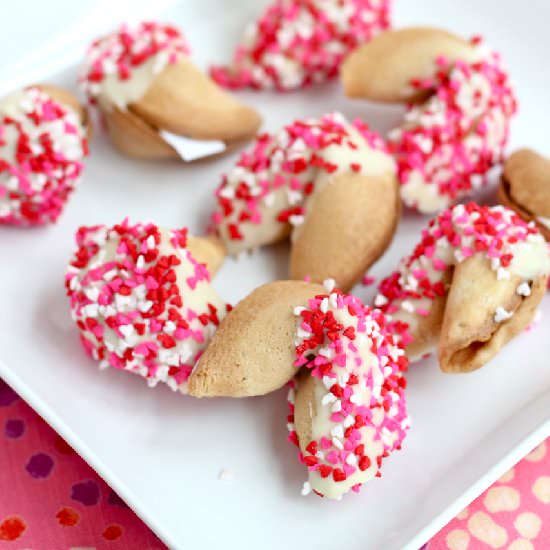 Valentine's Day Fortune Cookie - Recipe photo by yoursouthernpeach