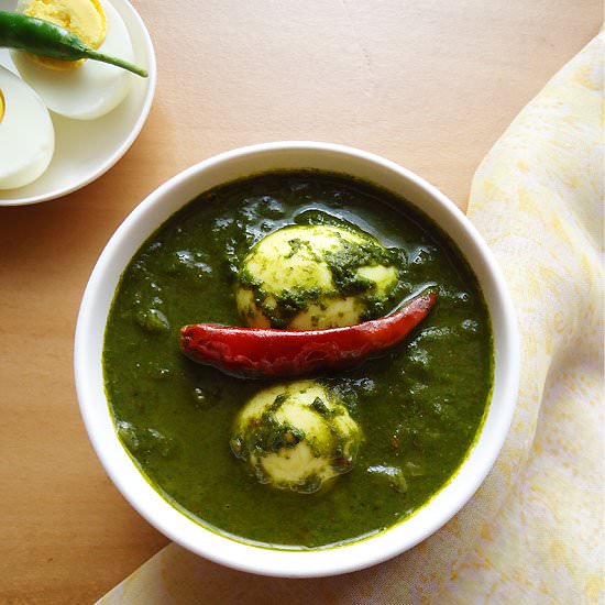 Spinach Egg Curry - Recipe photo by blogexplore