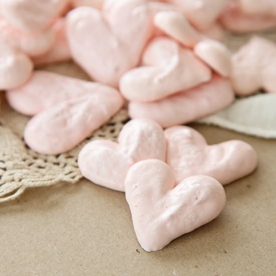 Pink Heart Meringues - Recipe photo by snixykitchen