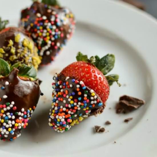 Chocolate Covered strawberry - Recipe photo by naliniskitchen