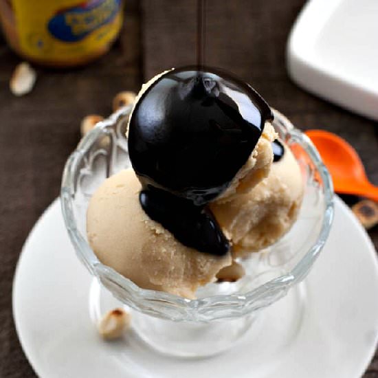 Peanut Butter Ice Cream - Recipe photo by manusmenu