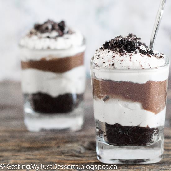 Oreo Cheesecake Dessert Shots - Recipe photo by gettingmyjustdesserts