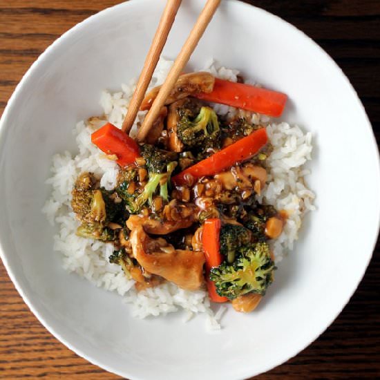 Chicken & Broccoli Stir Fry - Recipe photo by kitchentrialanderror