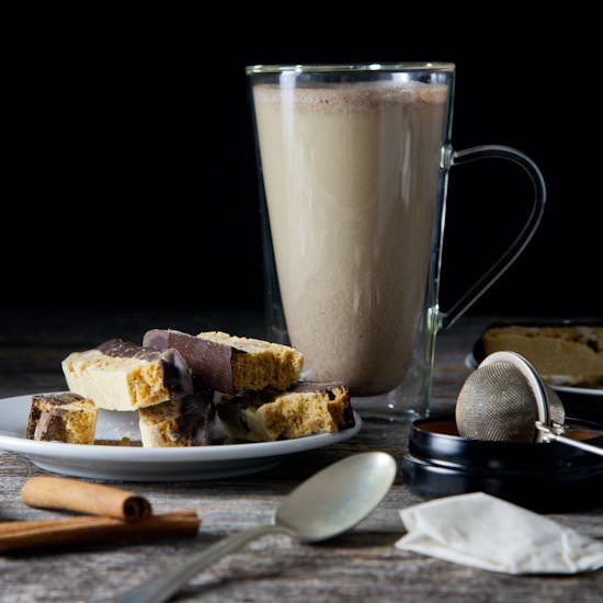 Maple Cinnamon Chamomile Tea Latte - Recipe photo by PicklesNHoney