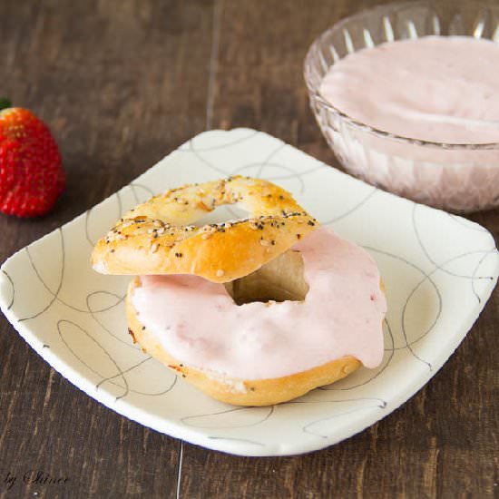 Strawberry Cream Cheese Spread - Recipe photo by Shineshka