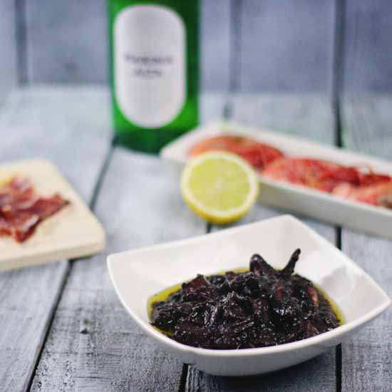 Calamares al Vino Tinto - Recipe photo by OhTheThingsWellMake