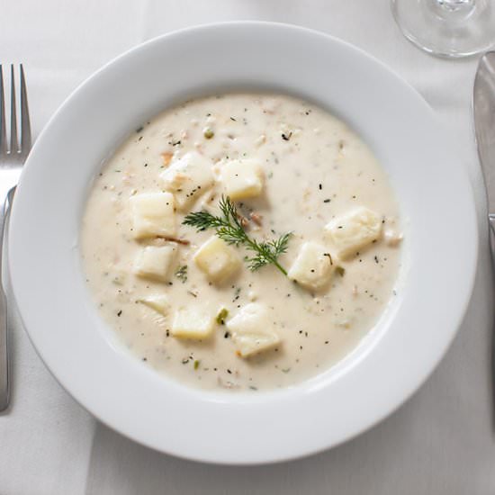 Chef Avi's New England Clam Chowder - Recipe photo by Stonehurst Manor