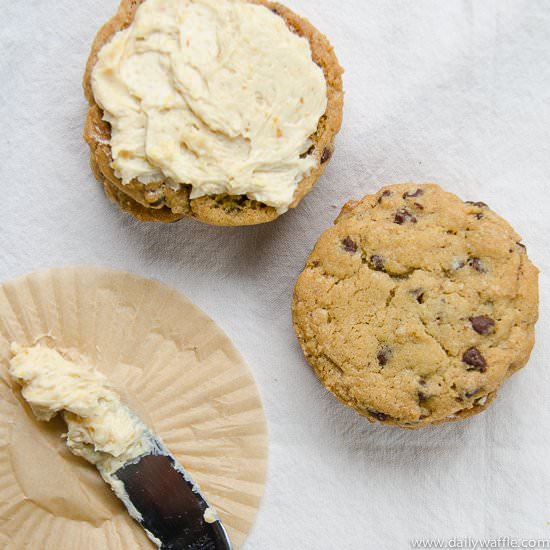 Chocolate Chip w/ Miso Buttercream - Recipe photo by dailywaffle