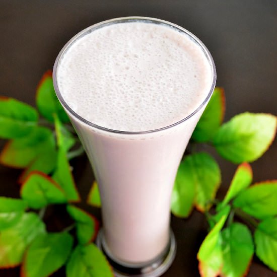Pomegranate Milkshake - Recipe photo by sundari1